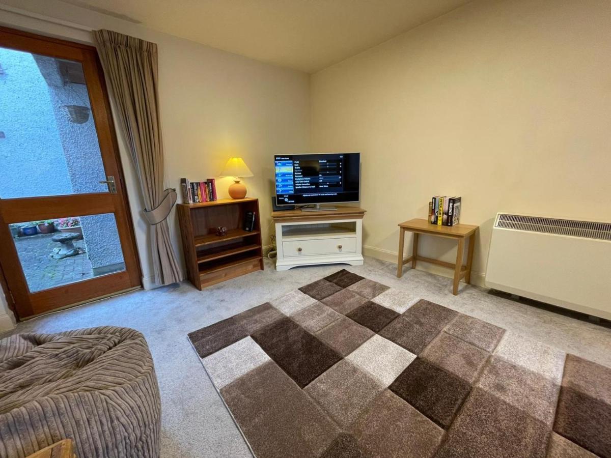 Lovely And Spacious 2Bd Holiday Retreat Ballater Exterior foto